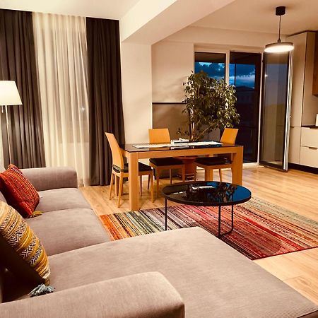 Ferienwohnung Air Otopeni Exterior foto