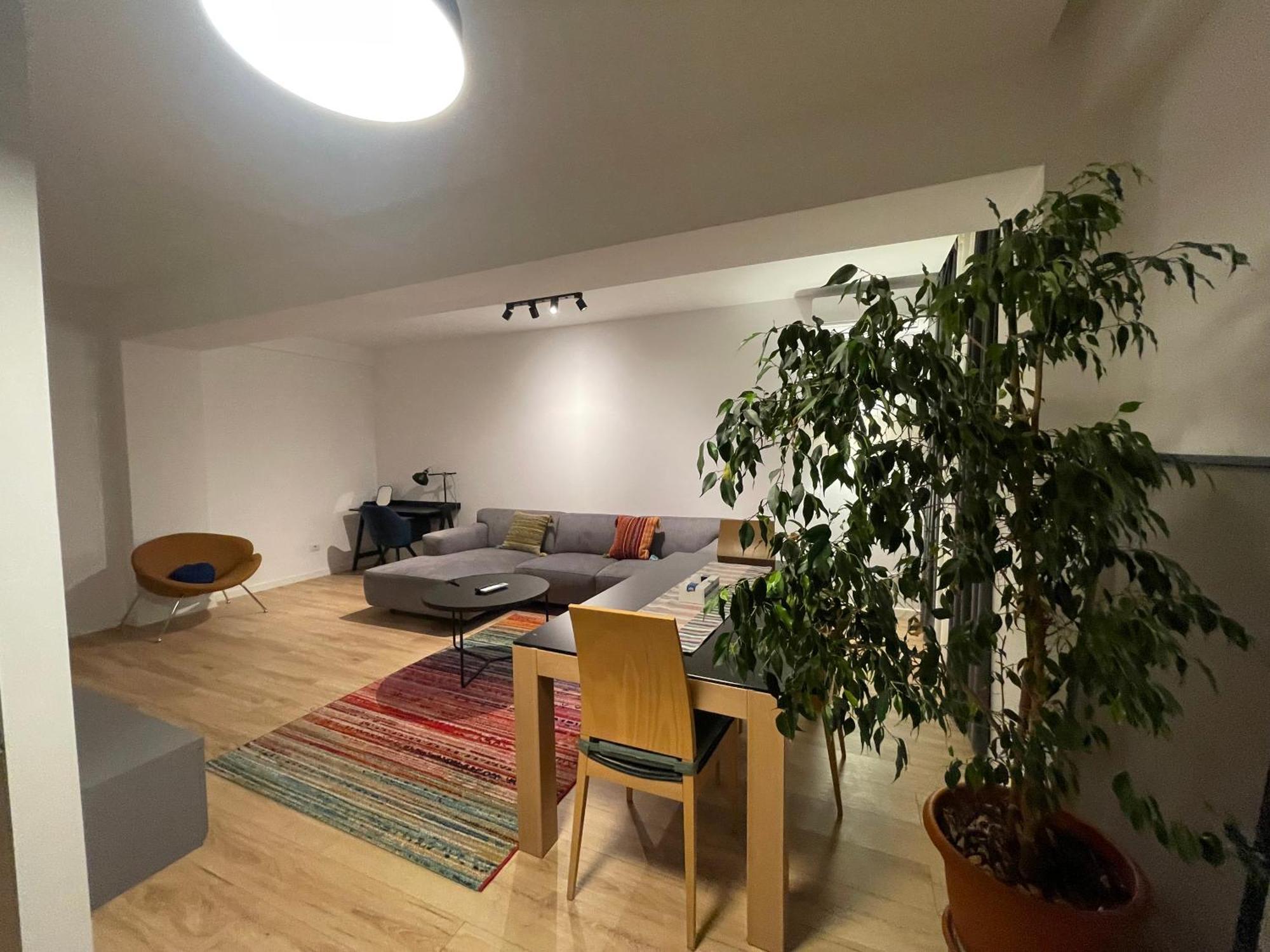 Ferienwohnung Air Otopeni Exterior foto