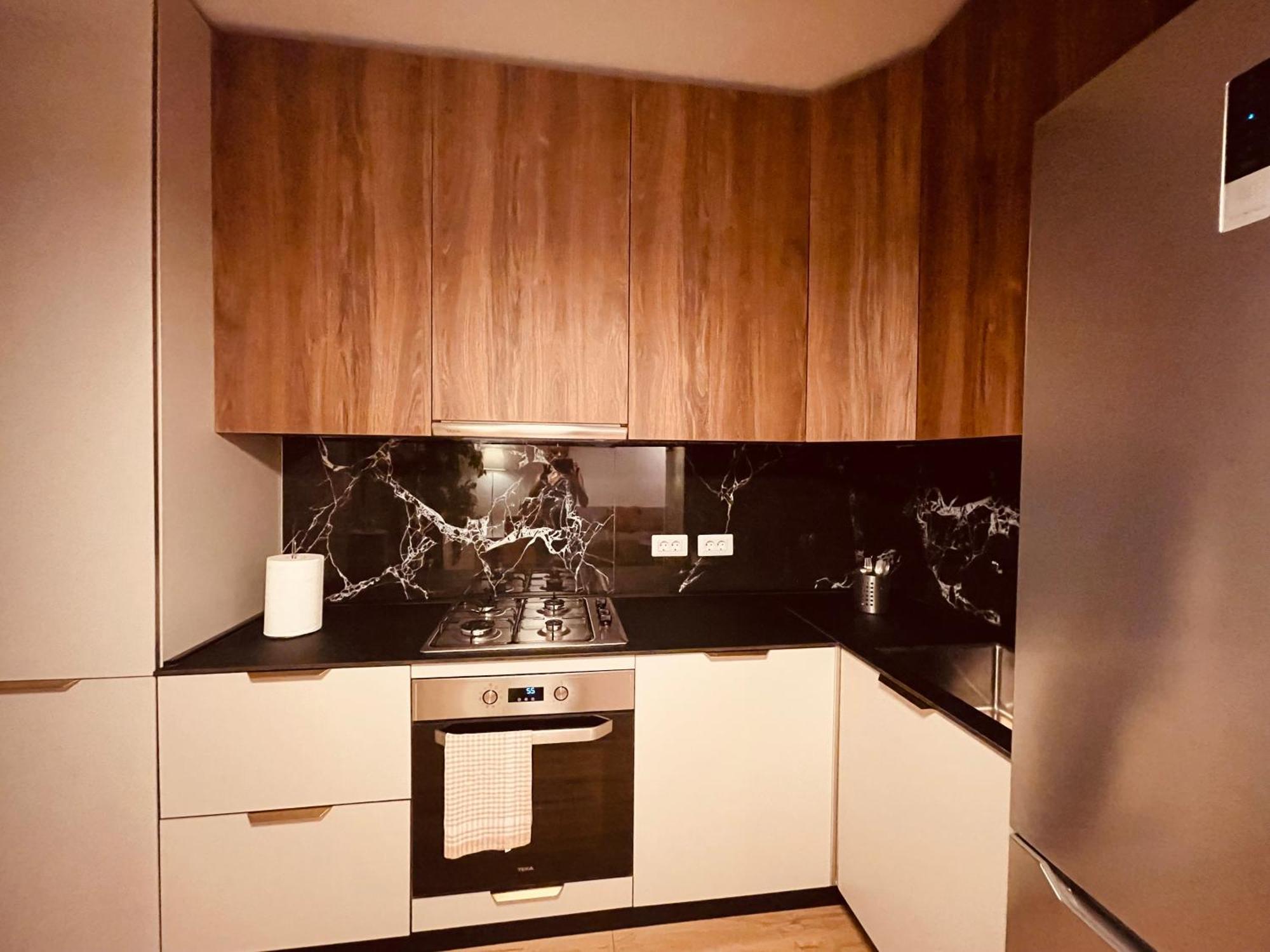 Ferienwohnung Air Otopeni Exterior foto